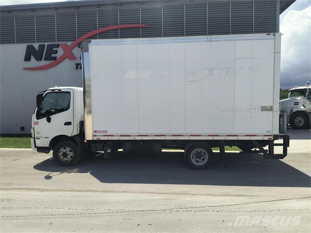 Hino 155 탑차 트럭