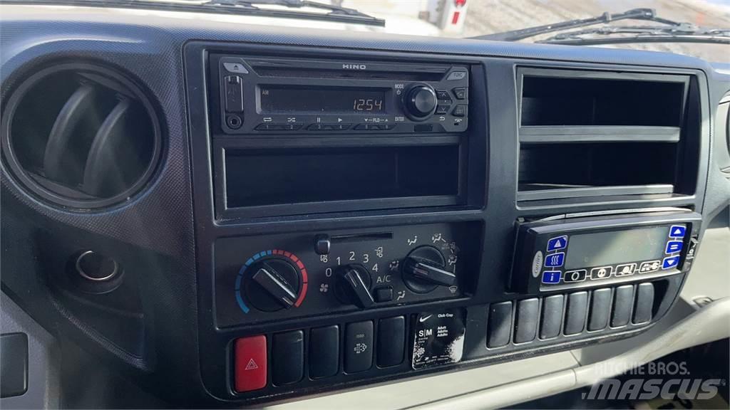 Hino 195 탑차 트럭