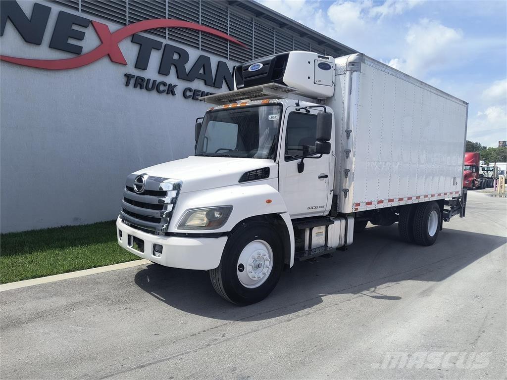 Hino 268 탑차 트럭