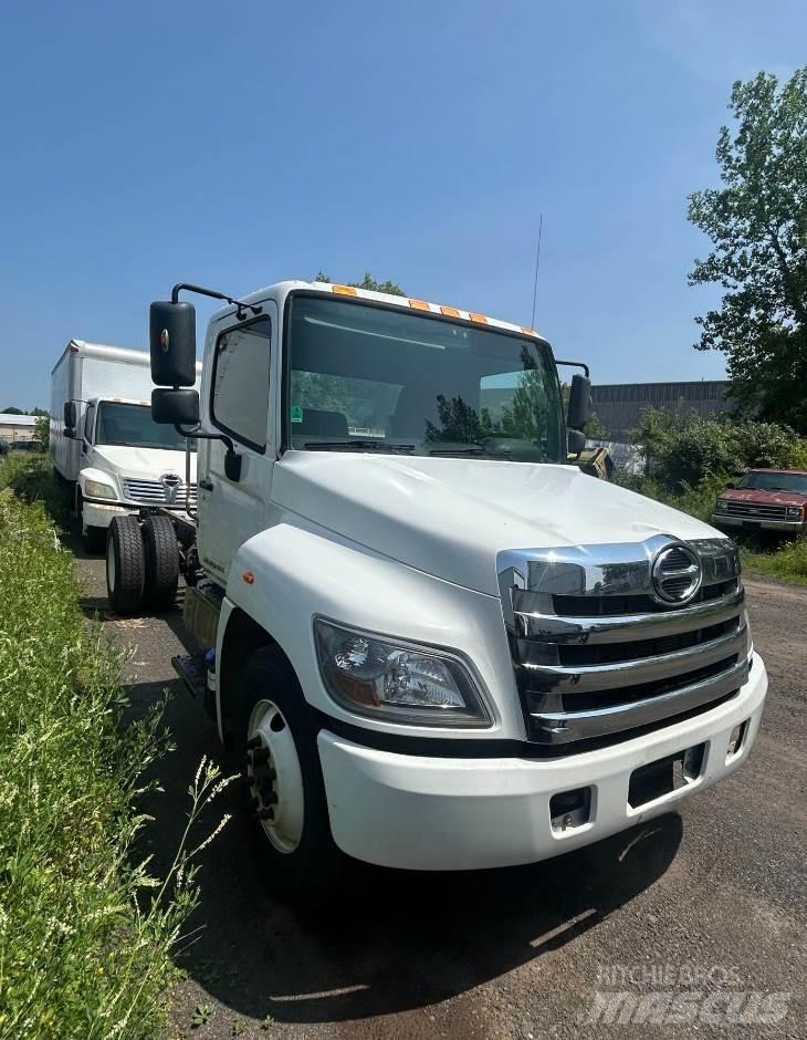 Hino 268A 새시 운전실 트럭