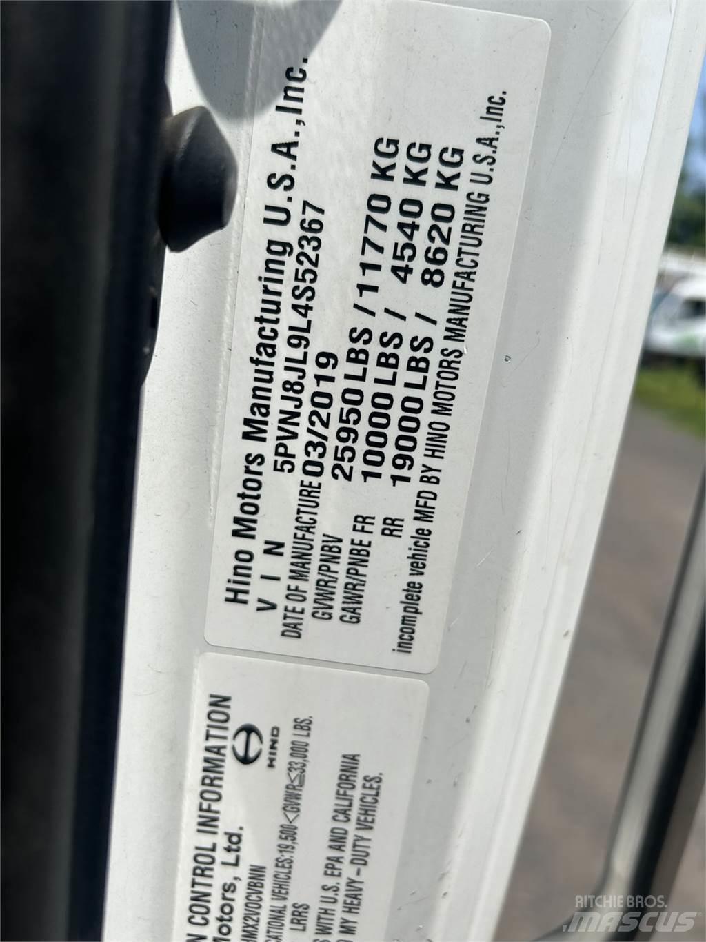 Hino 268A 새시 운전실 트럭