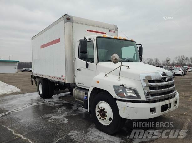 Hino 338 탑차 트럭