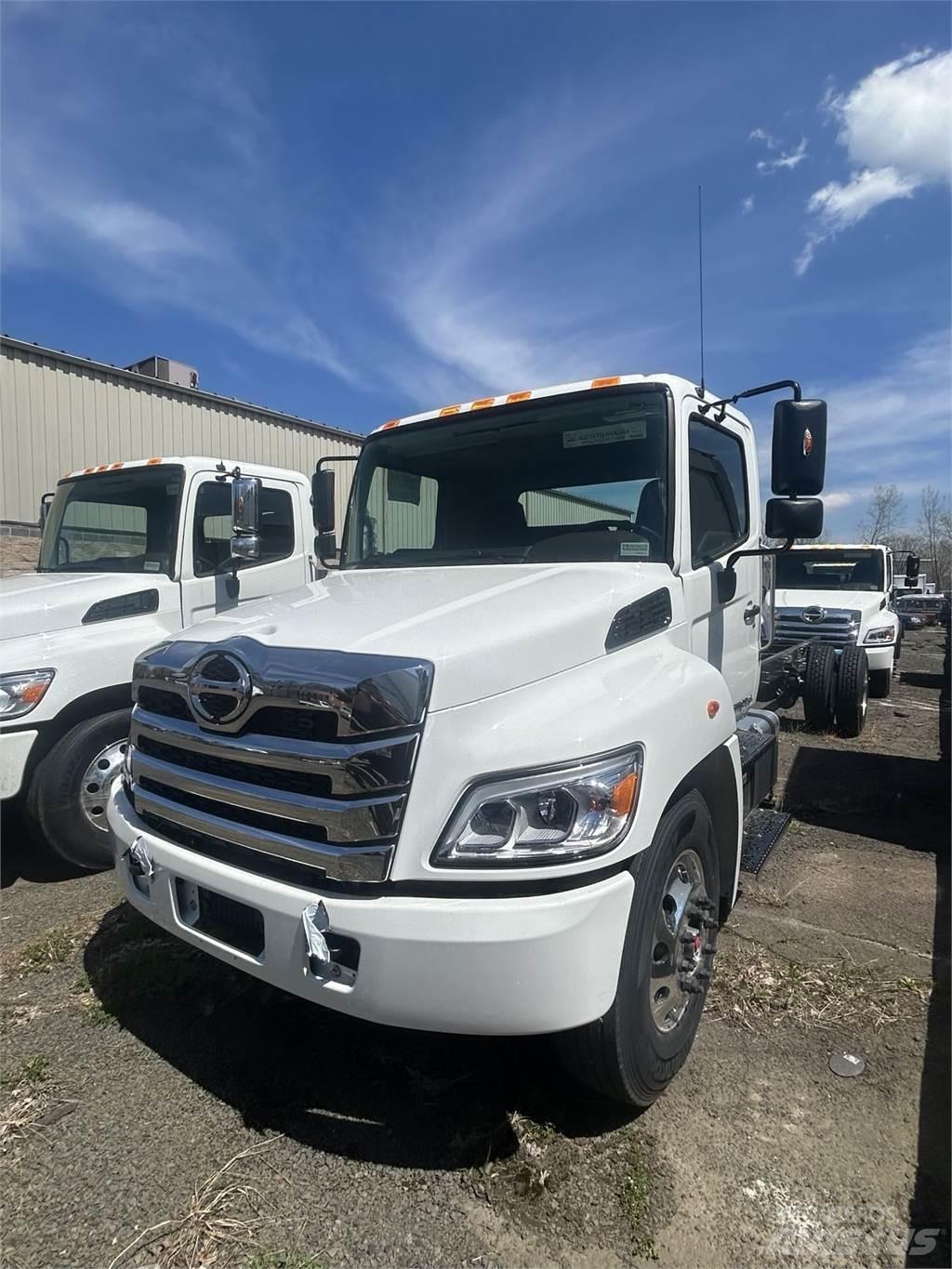 Hino L6 새시 운전실 트럭