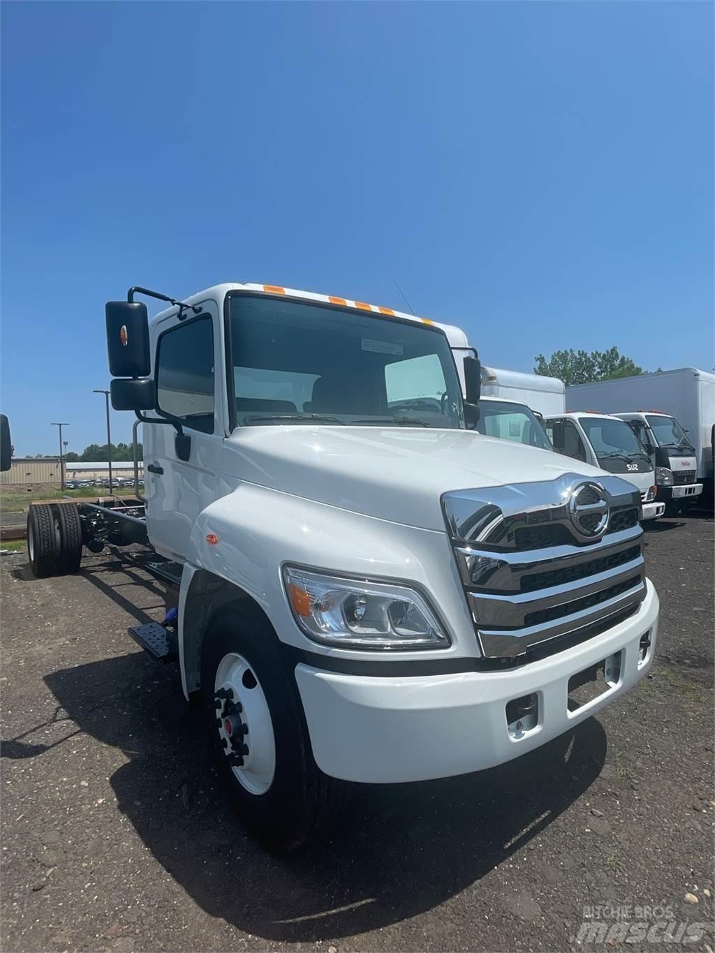 Hino L6 새시 운전실 트럭
