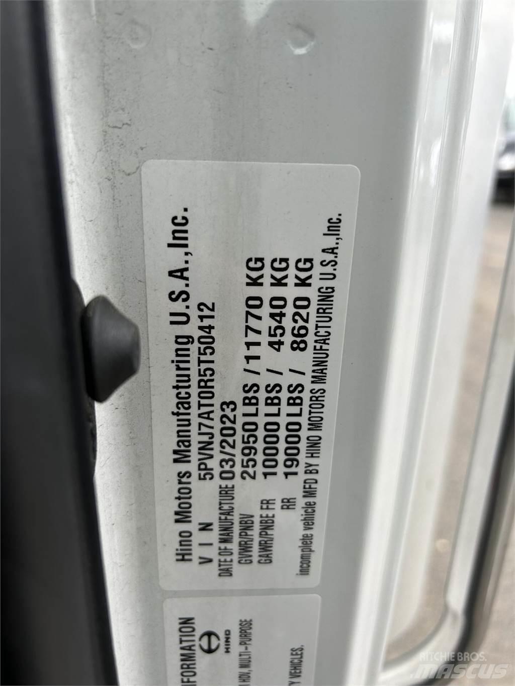 Hino L6 탑차 트럭