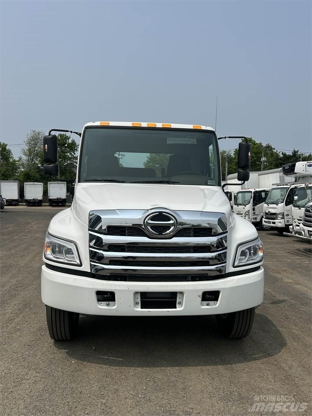 Hino L7 새시 운전실 트럭