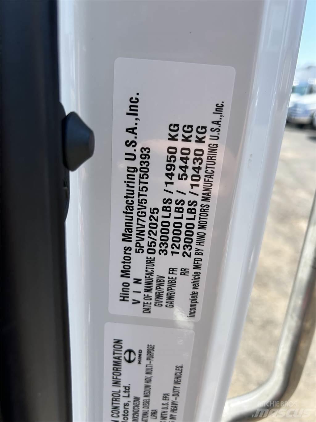 Hino L7 새시 운전실 트럭