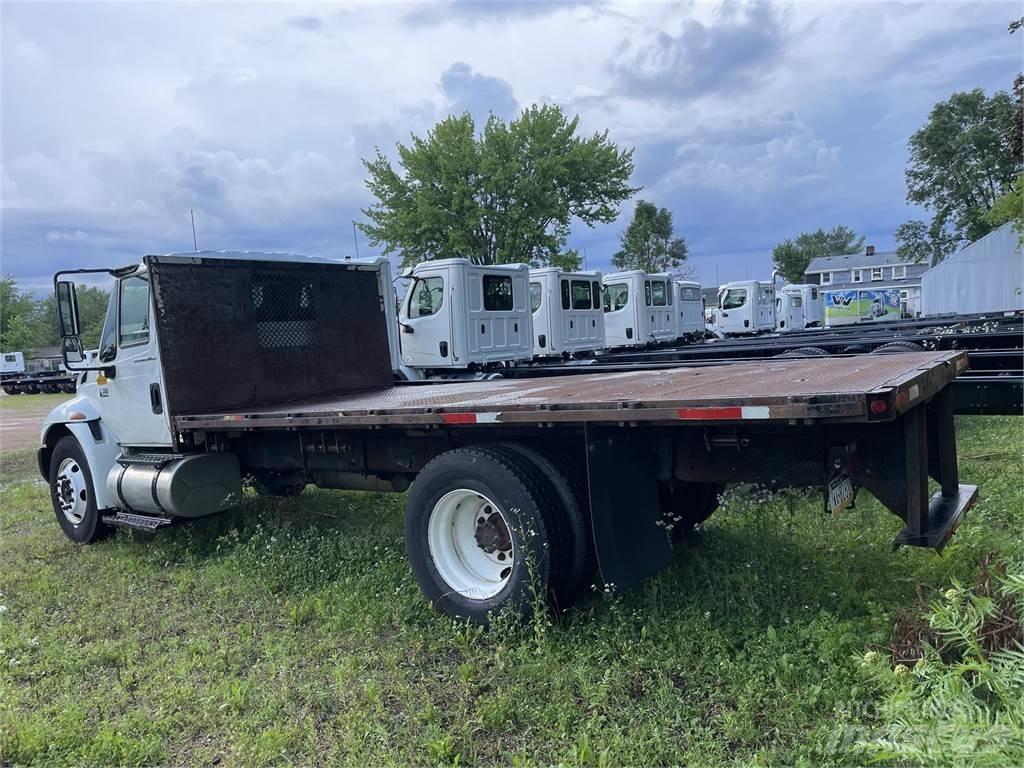 International 4300 기타 트럭