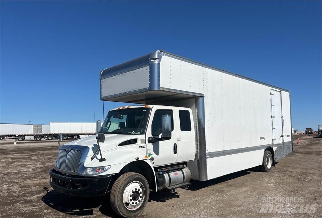 International 4300 탑차 트럭