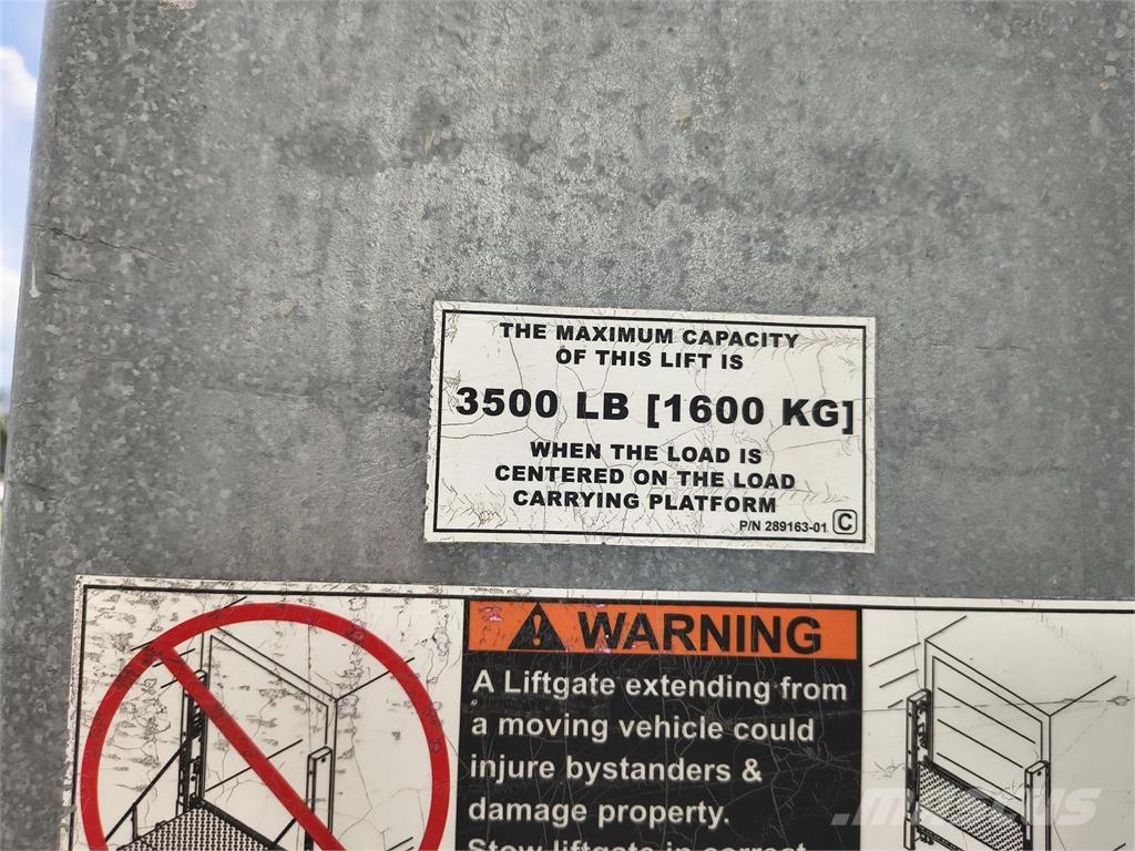 Isuzu FTR 탑차 트럭