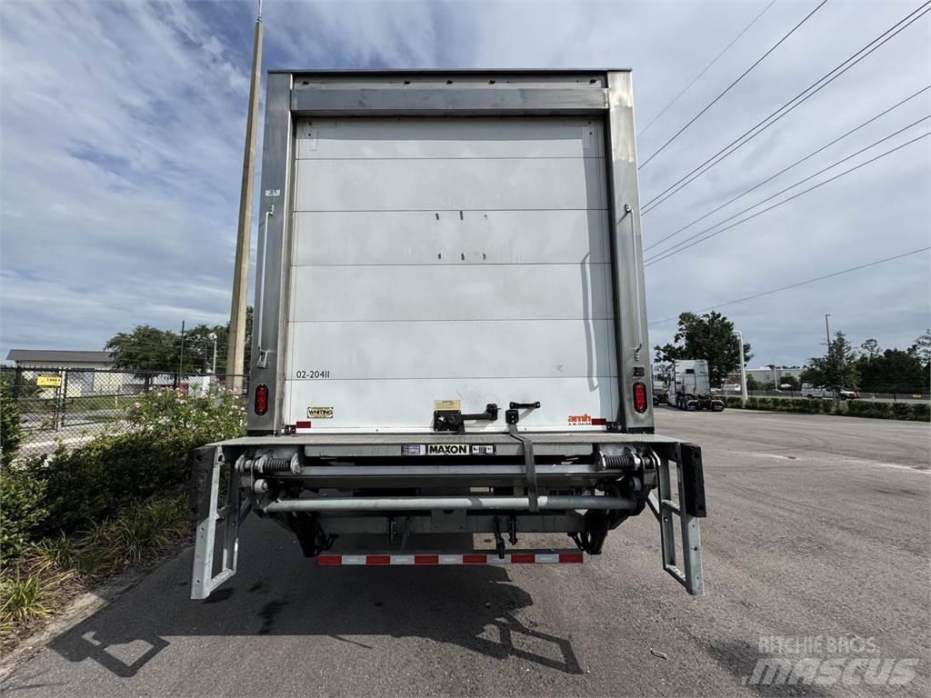 Isuzu FTR 탑차 트럭