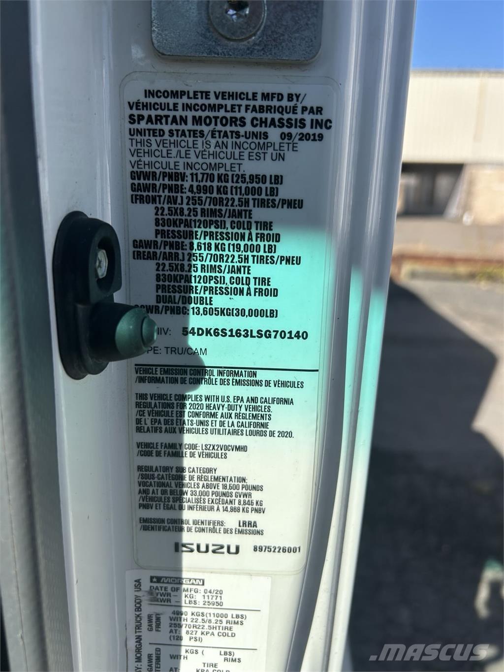 Isuzu FTR 탑차 트럭