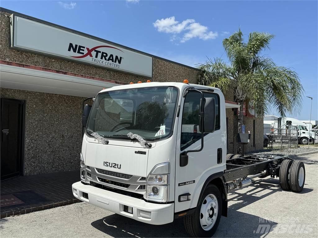 Isuzu NPR-1F404 탑차 트럭