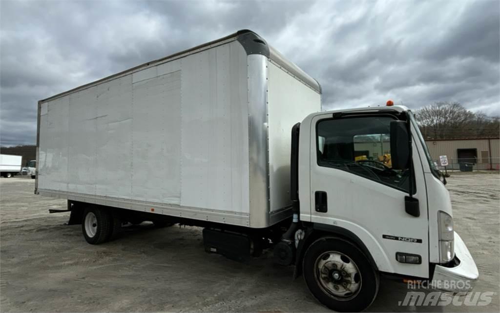 Isuzu NQR 탑차 트럭