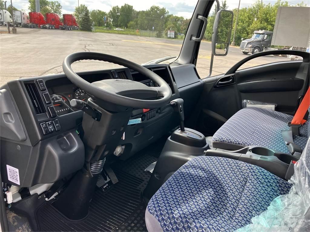 Isuzu NRR 새시 운전실 트럭