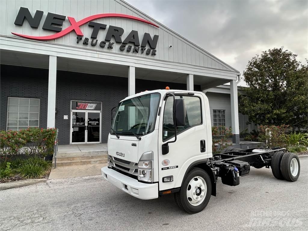Isuzu NRR-3U454 새시 운전실 트럭