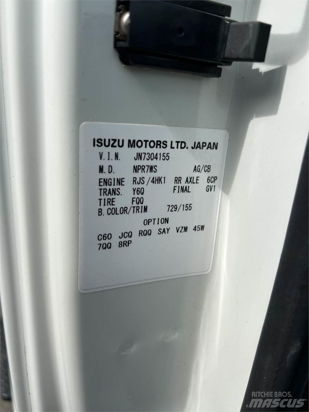 Isuzu NRR DC 탑차 트럭