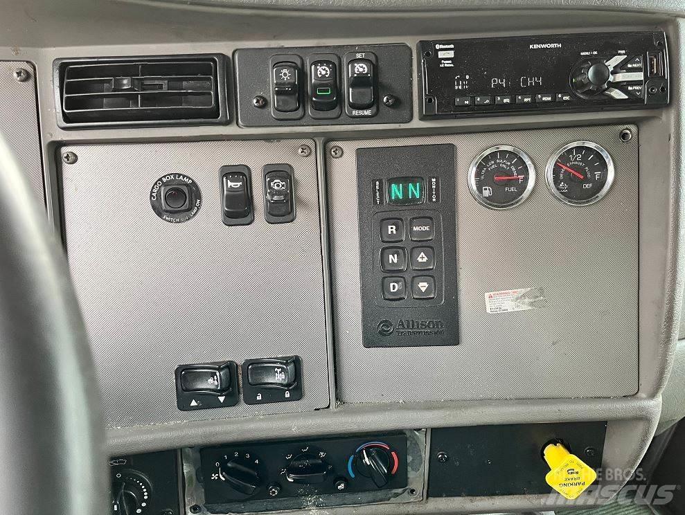 Kenworth T370 탑차 트럭