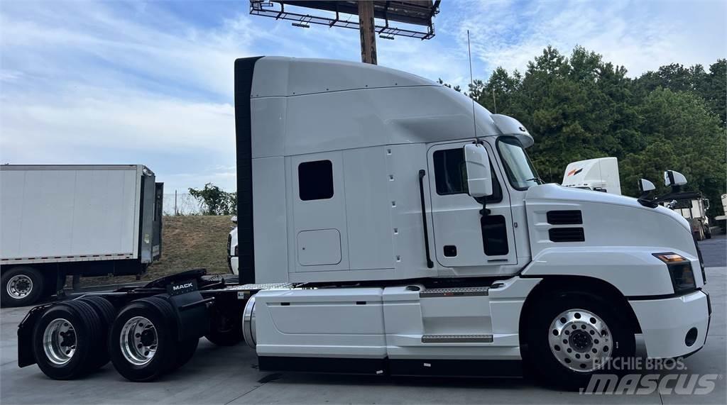 Mack AN64T 트랙터 유닛