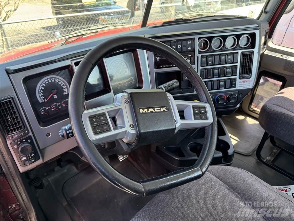 Mack AN64T 트랙터 유닛