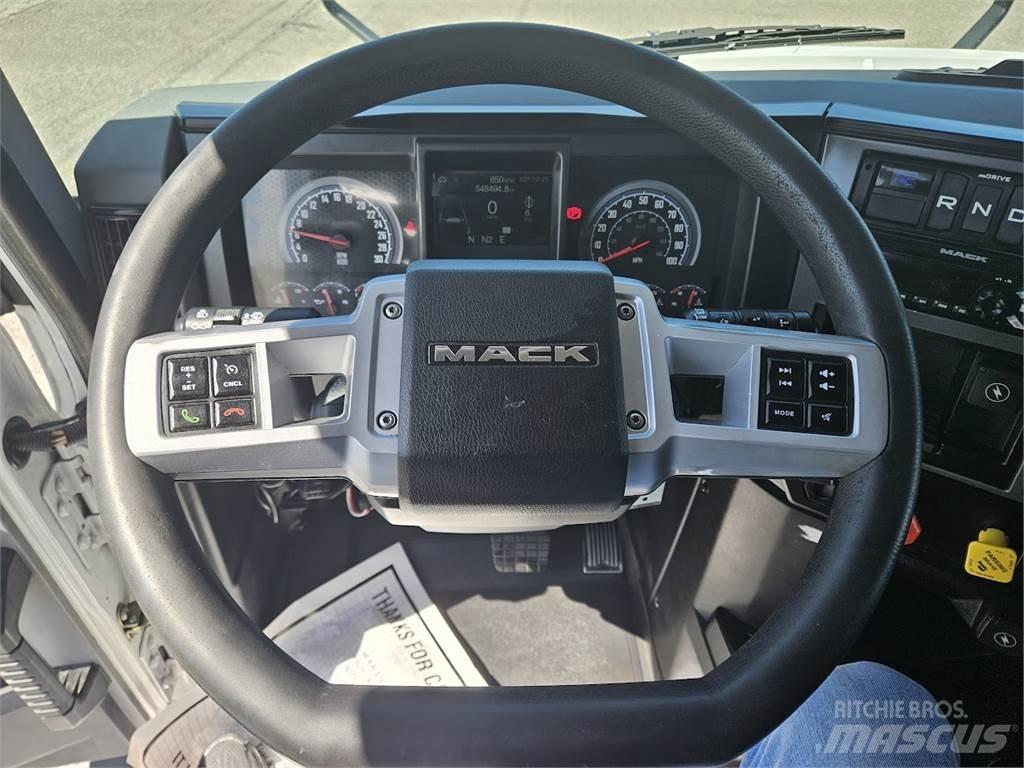 Mack AN64T 트랙터 유닛