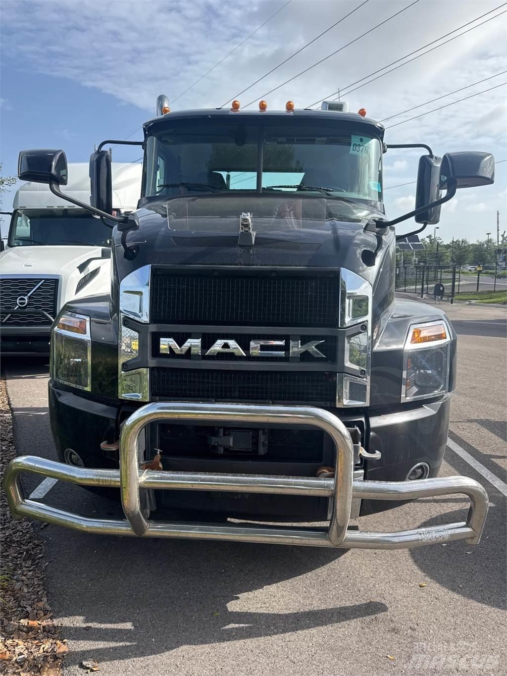 Mack AN64T 트랙터 유닛