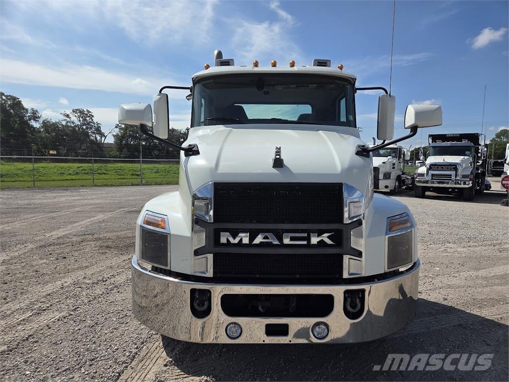Mack AN64T 트랙터 유닛