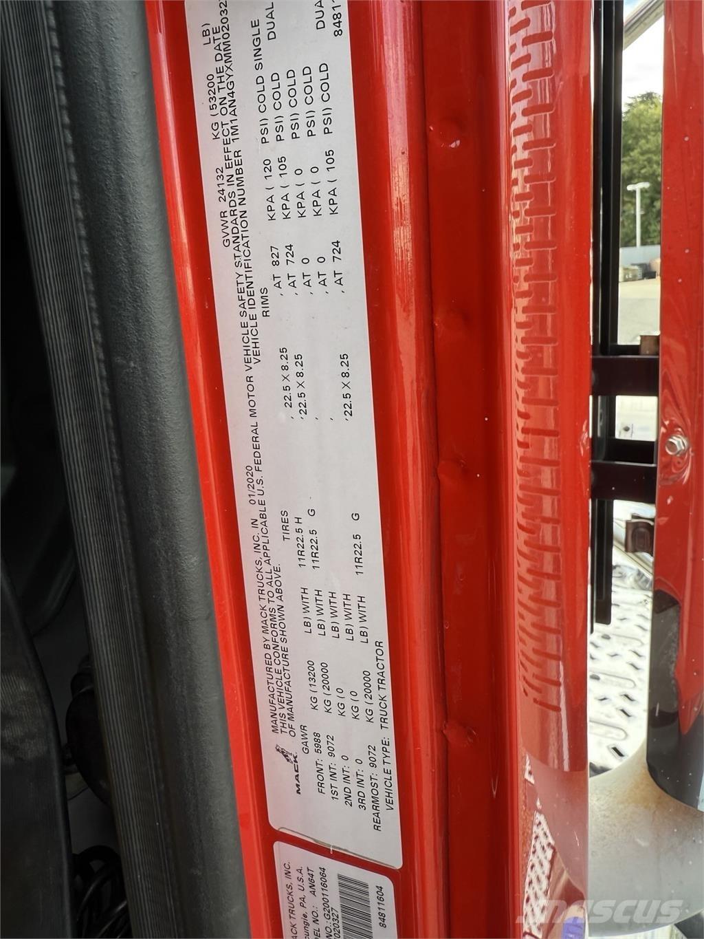Mack AN64T 트랙터 유닛