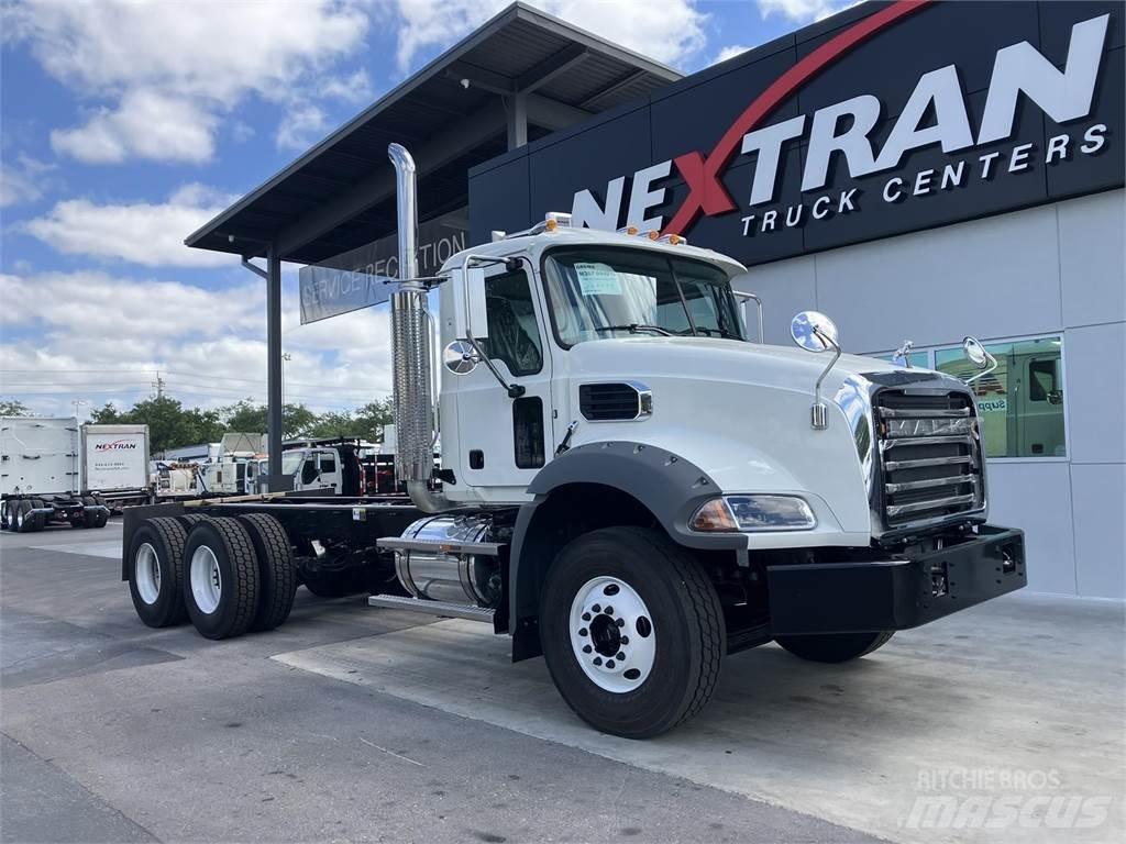 Mack GR64BRX 새시 운전실 트럭