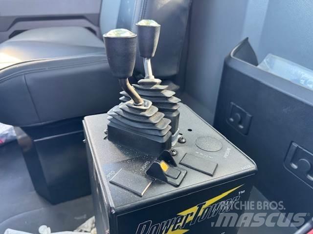 Mack GR64F 기타 트럭