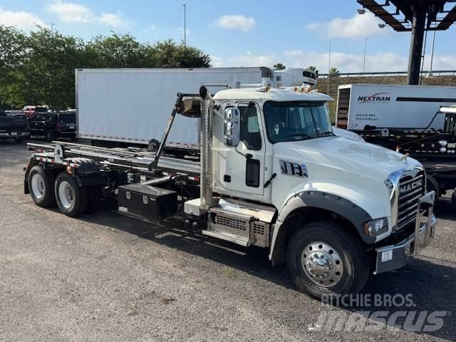 Mack GR64F 기타 트럭