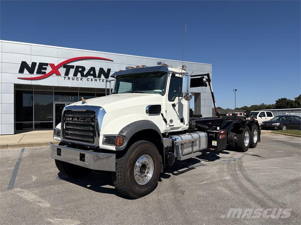 Mack GR64F 기타 트럭