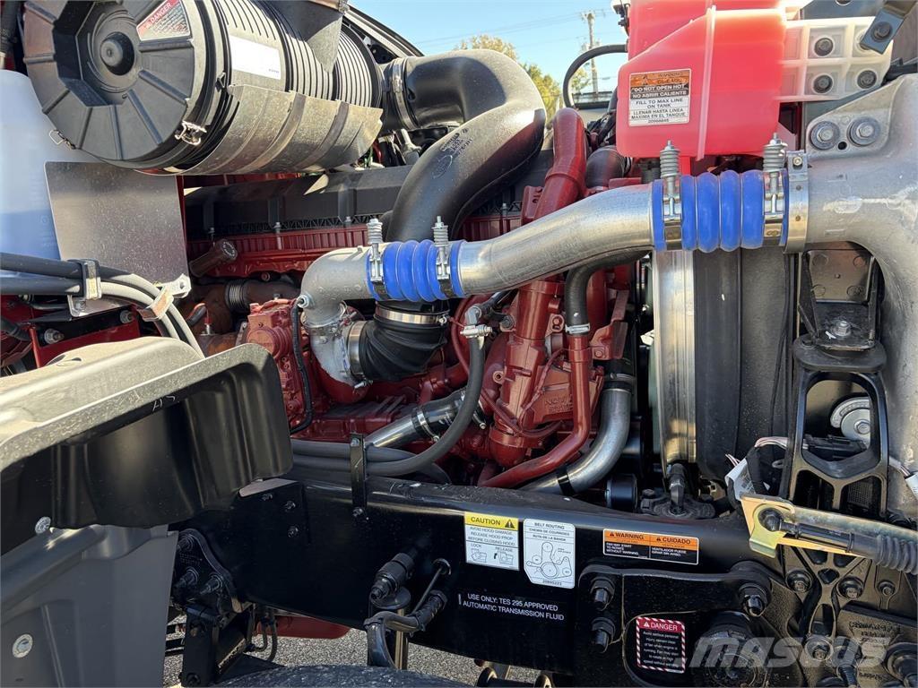 Mack GR64FR 콘크리트 믹서트럭