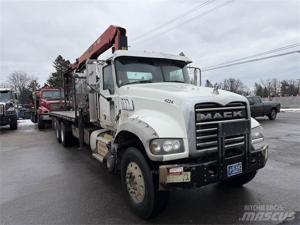 Mack GU700 새시 운전실 트럭