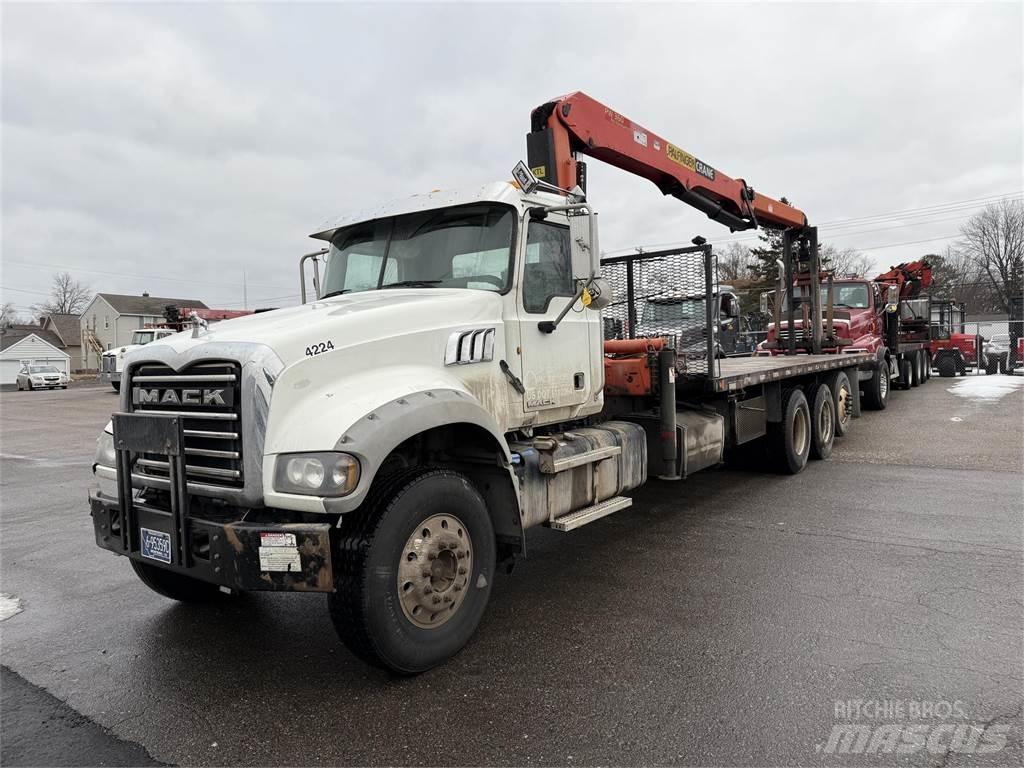 Mack GU700 새시 운전실 트럭