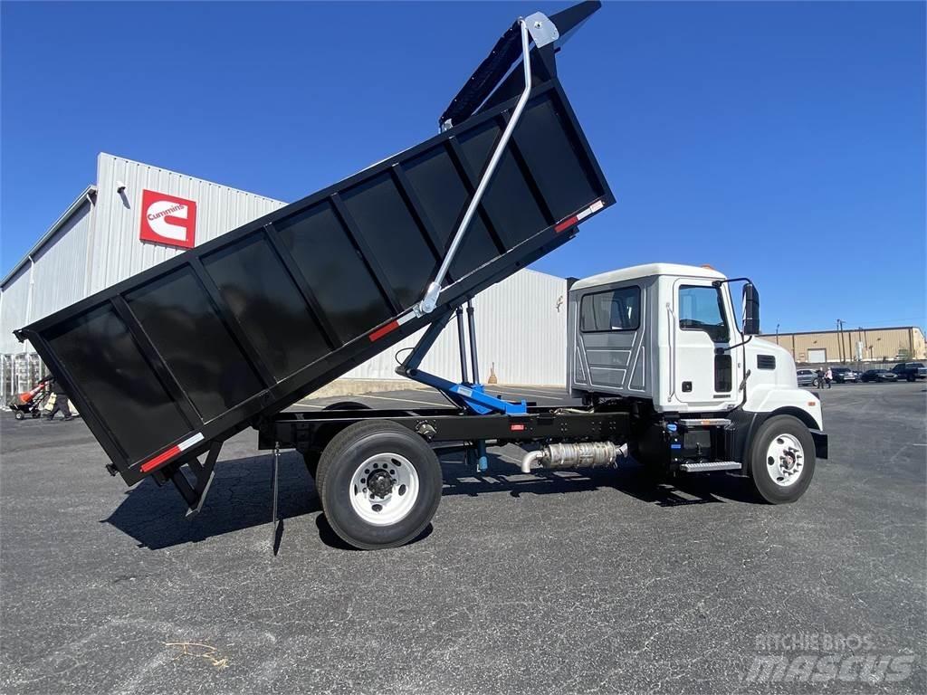 Mack MD6 42R 새시 운전실 트럭