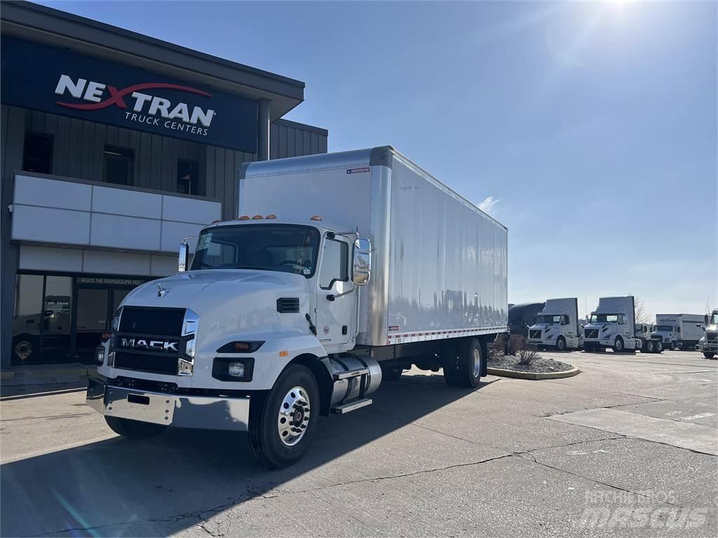 Mack MD642 트랙터 유닛