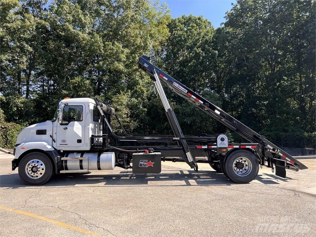 Mack MD7 42R 새시 운전실 트럭