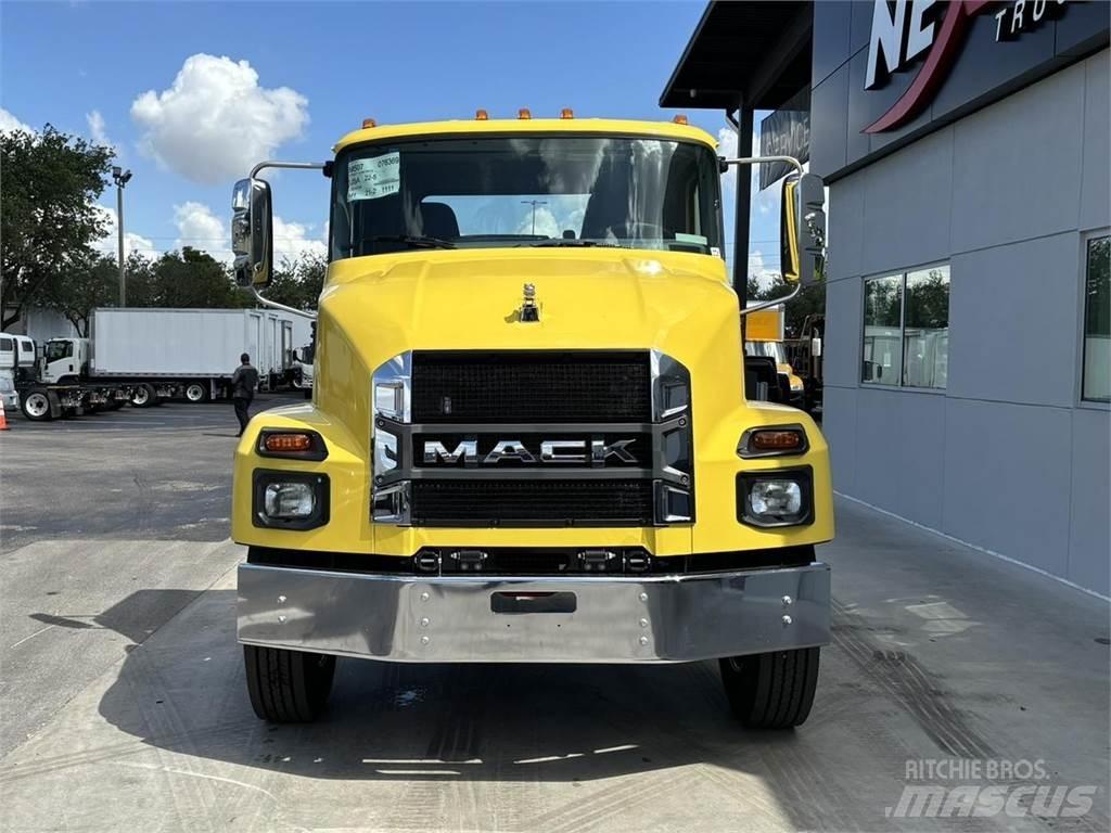 Mack MD7 42R 임업 장비 - 기타
