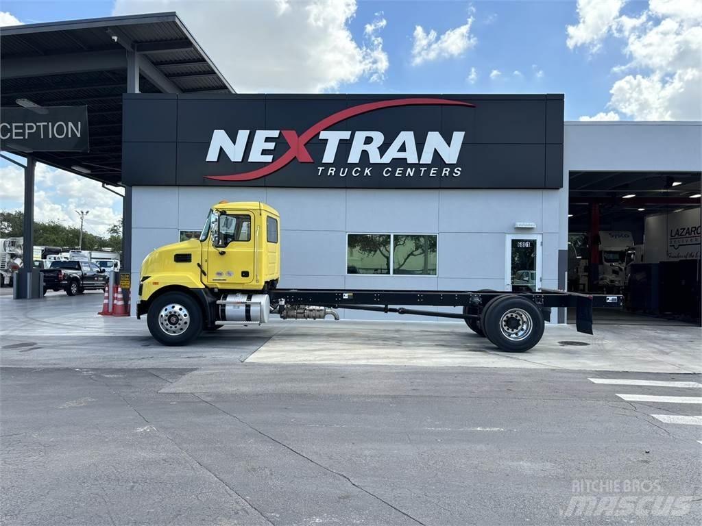 Mack MD7 42R 임업 장비 - 기타