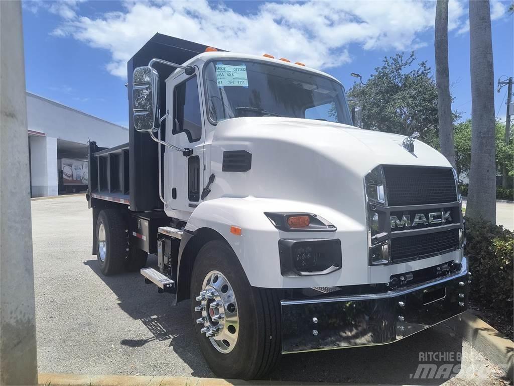 Mack MD7 42R 덤프 트럭