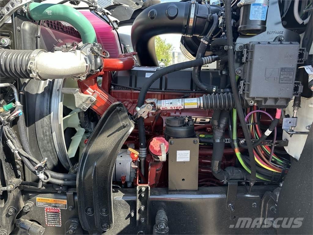 Mack PI64T 트랙터 유닛