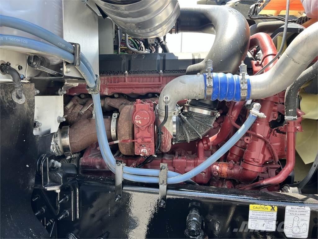 Mack PI64T 트랙터 유닛
