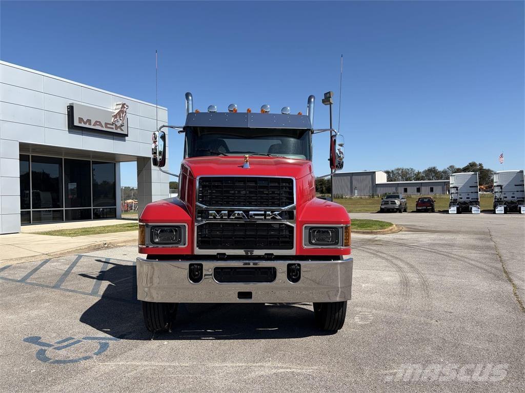 Mack PI64T 트랙터 유닛