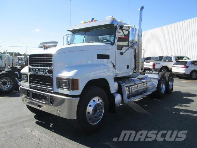 Mack PI64T 트랙터 유닛