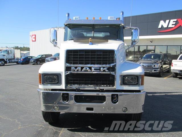 Mack PI64T 트랙터 유닛