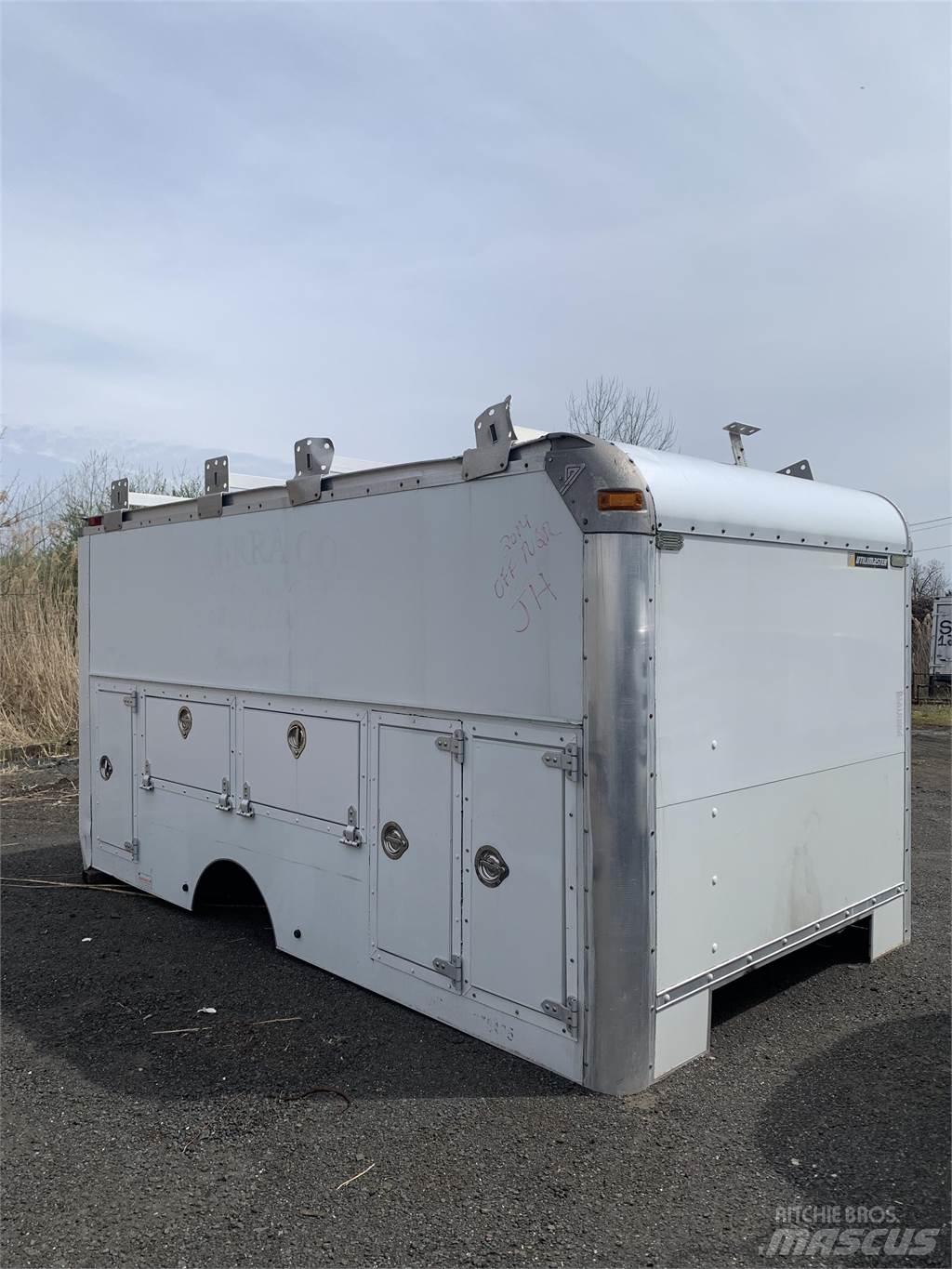  utilimaster 15 Foot 기타 트럭