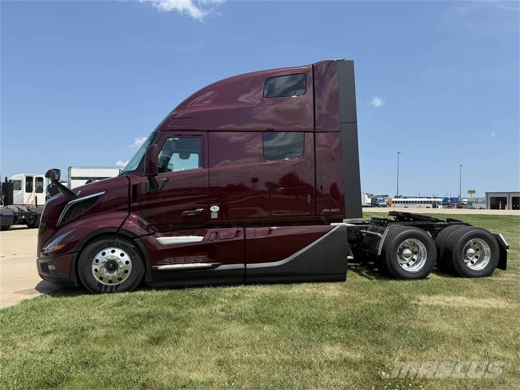 Volvo VNL 860 트랙터 유닛