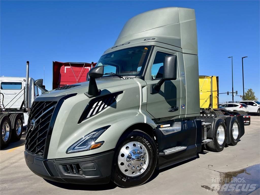 Volvo VNL64T300 트랙터 유닛