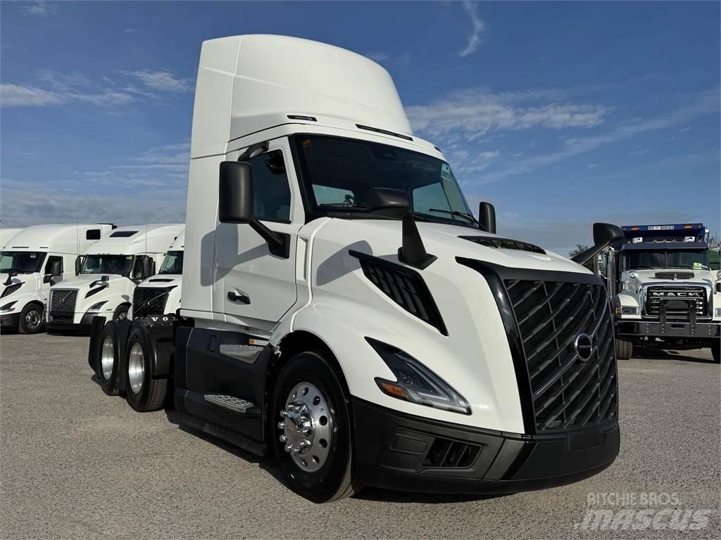 Volvo VNL64T300 트랙터 유닛
